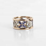 Bague bandeau diamant taille coussin or rose fleurs saphirs bleus or blanc