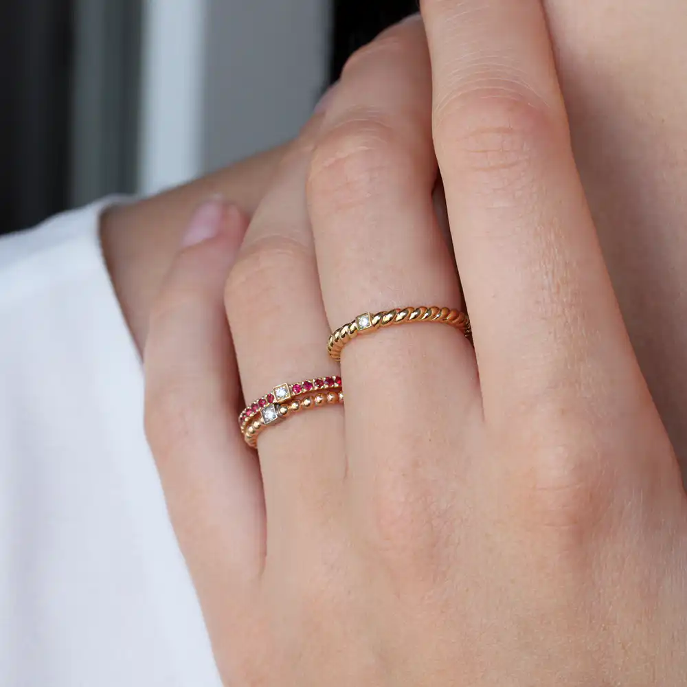 solano 3 diamond and ruby gold wedding rings